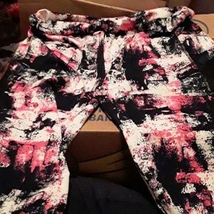 Rag 3x athletic leggings; new with tags